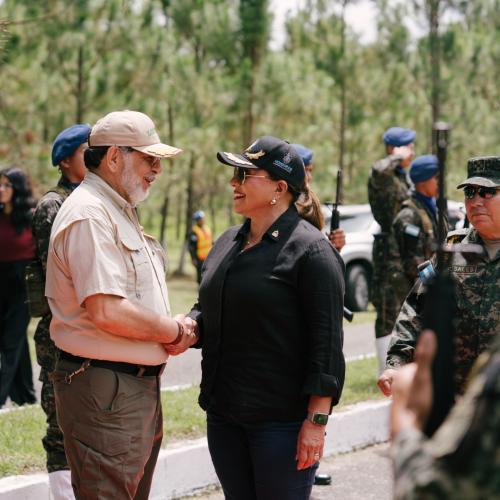 Visita de la presidenta a las instalaciones del Primer Batallón de Ingenieros